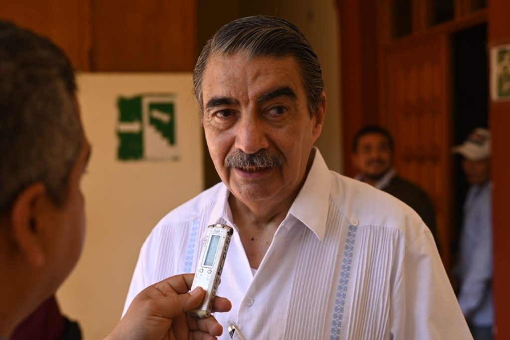 La realización de operativos antidrogas, Zermeño Guerra insistió en que este tipo de acciones no violan la autonomía universitaria