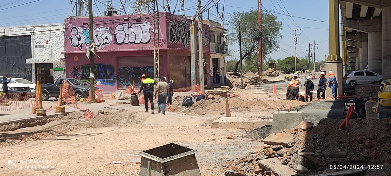 Atienden autoridades y empresa, fuga de gas en calle 71