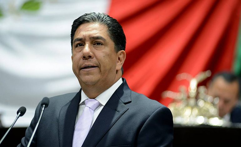 Movimiento Ciudadano anuncia que denunciará retiro de espectaculares