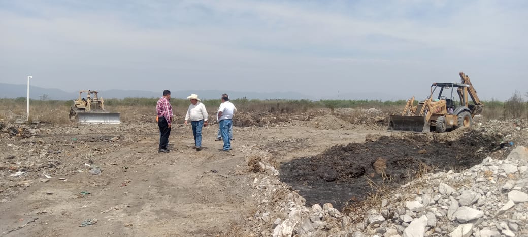 PC de Ciudad Valles ha confirmado que el incendio en el antiguo basurero municipal el pasado lunes primero de abril está bajo control.