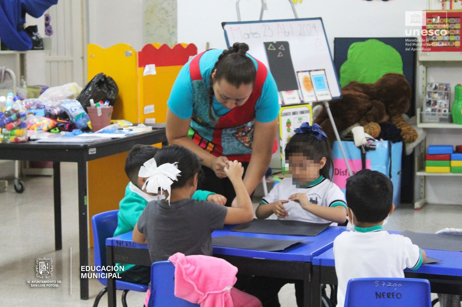 Ofrecen bibliotecas municipales, visitas guiadas para niñas, niños y adolescentes