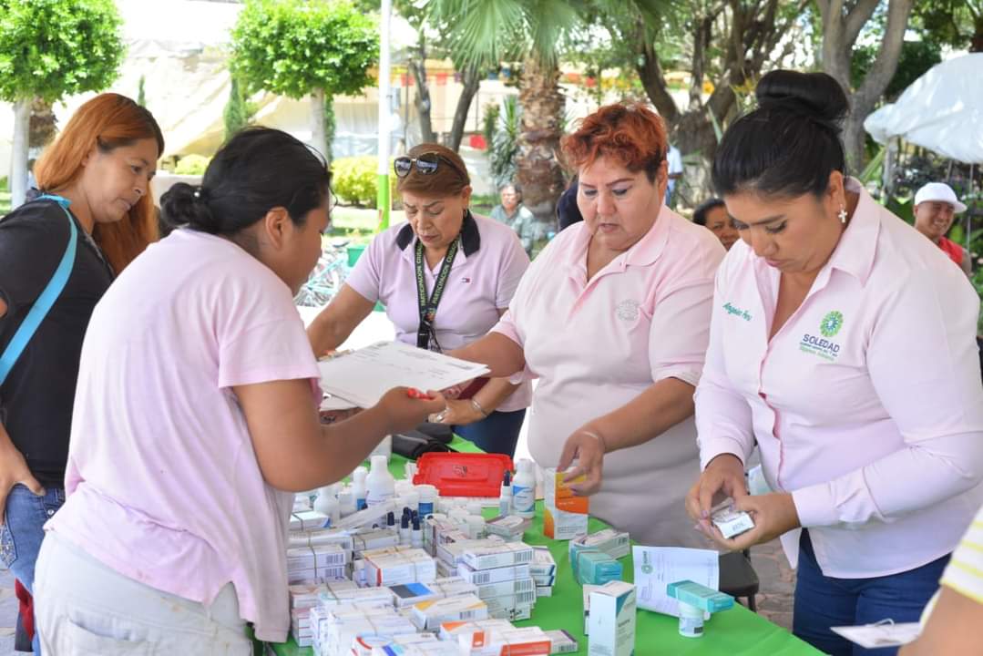 Entrega de medicamento gratuito favorece a cientos de familias soledenses