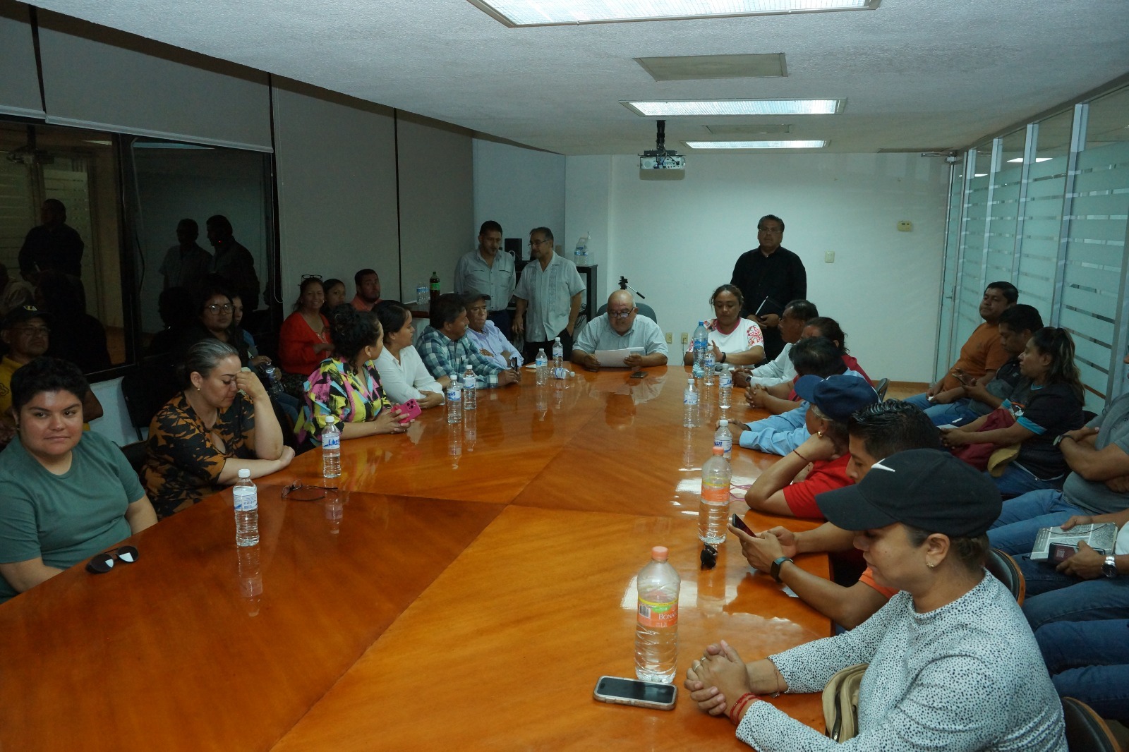 Poder ejecutivo logra acuerdos con docentes de telesecundarias