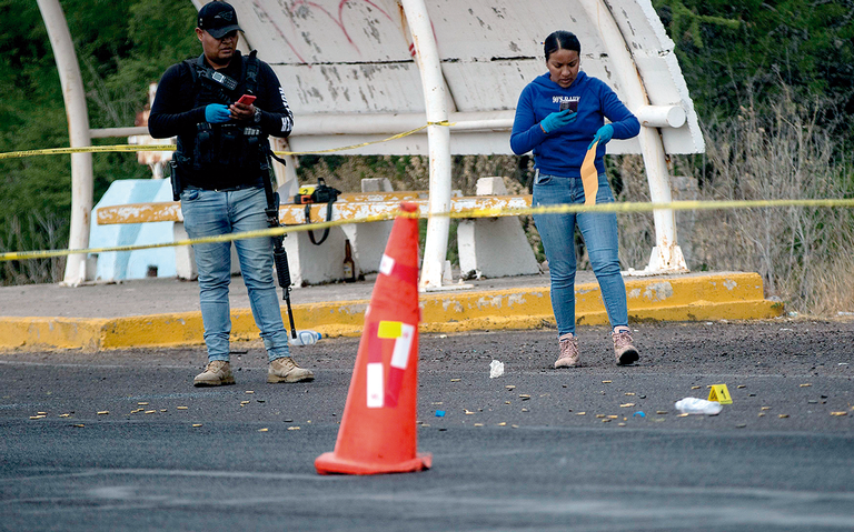Zacatecas amanece con violencia: 9 cuerpos tirados y bloqueos carreteros en Fresnillo