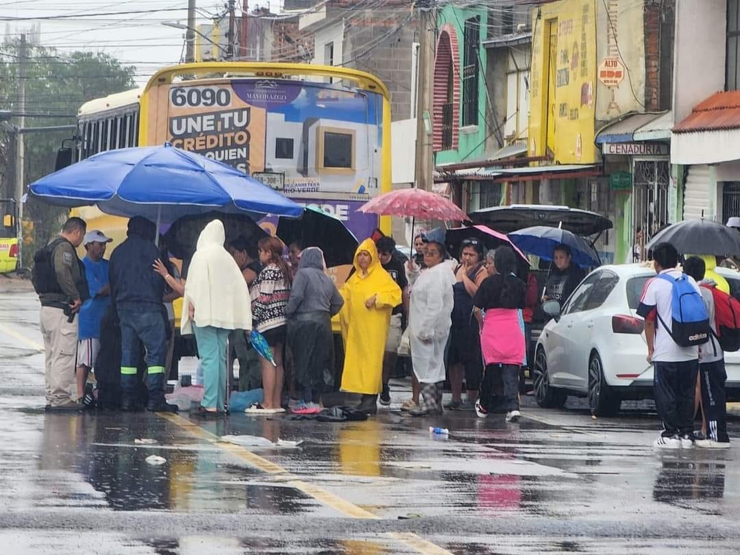 Dos menores atropelladas por camión urbano en Prados: una fallece y otra resulta herida