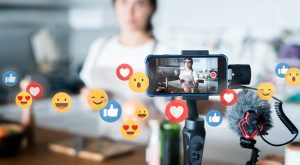 Estudio de la UNESCO revela que la mayoría de los influencers no verifican la información que comparten