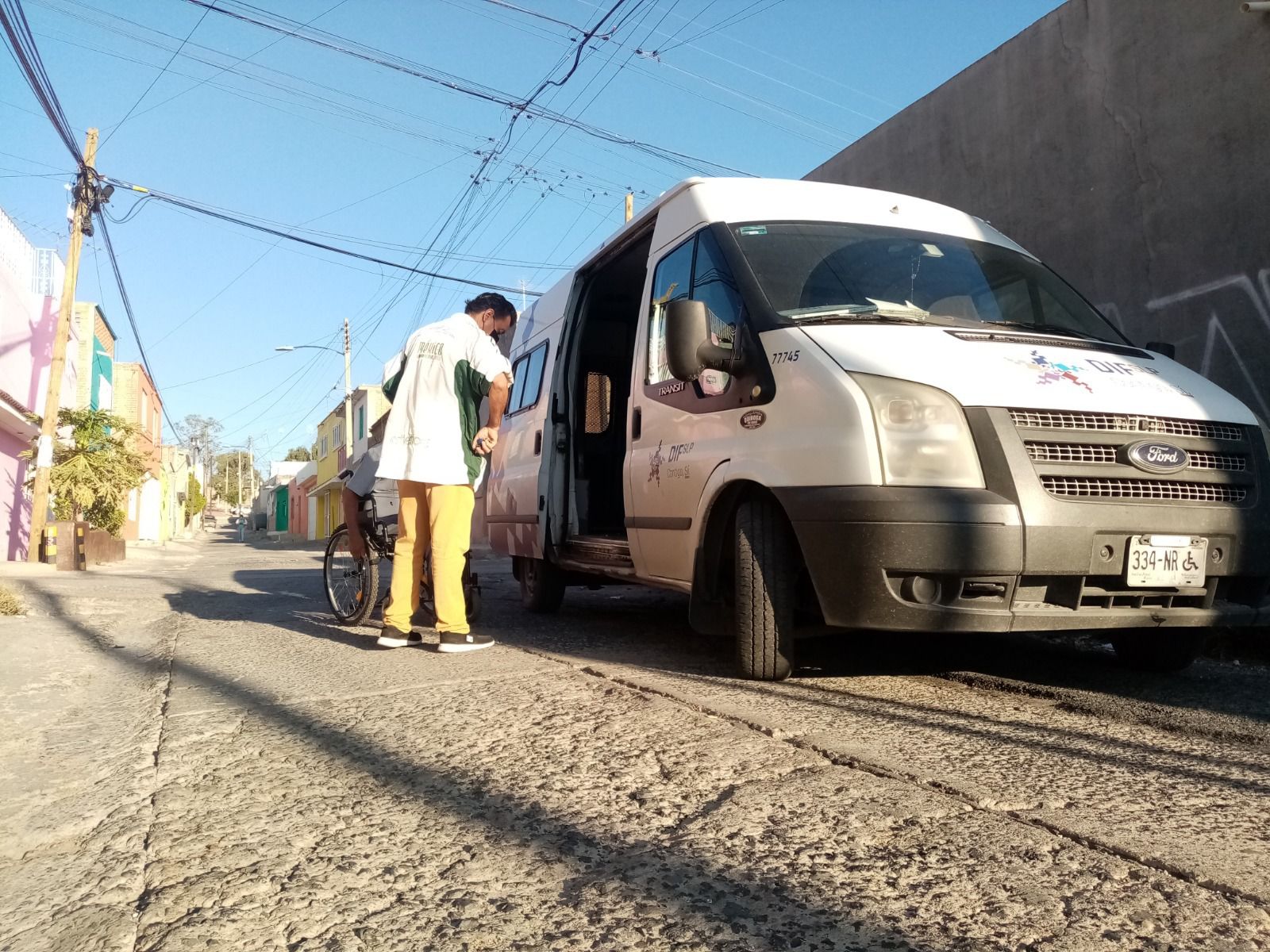Con transporte adaptado para personas con discapacidad, se construye un San Luis Amable, con igualdad de oportunidades