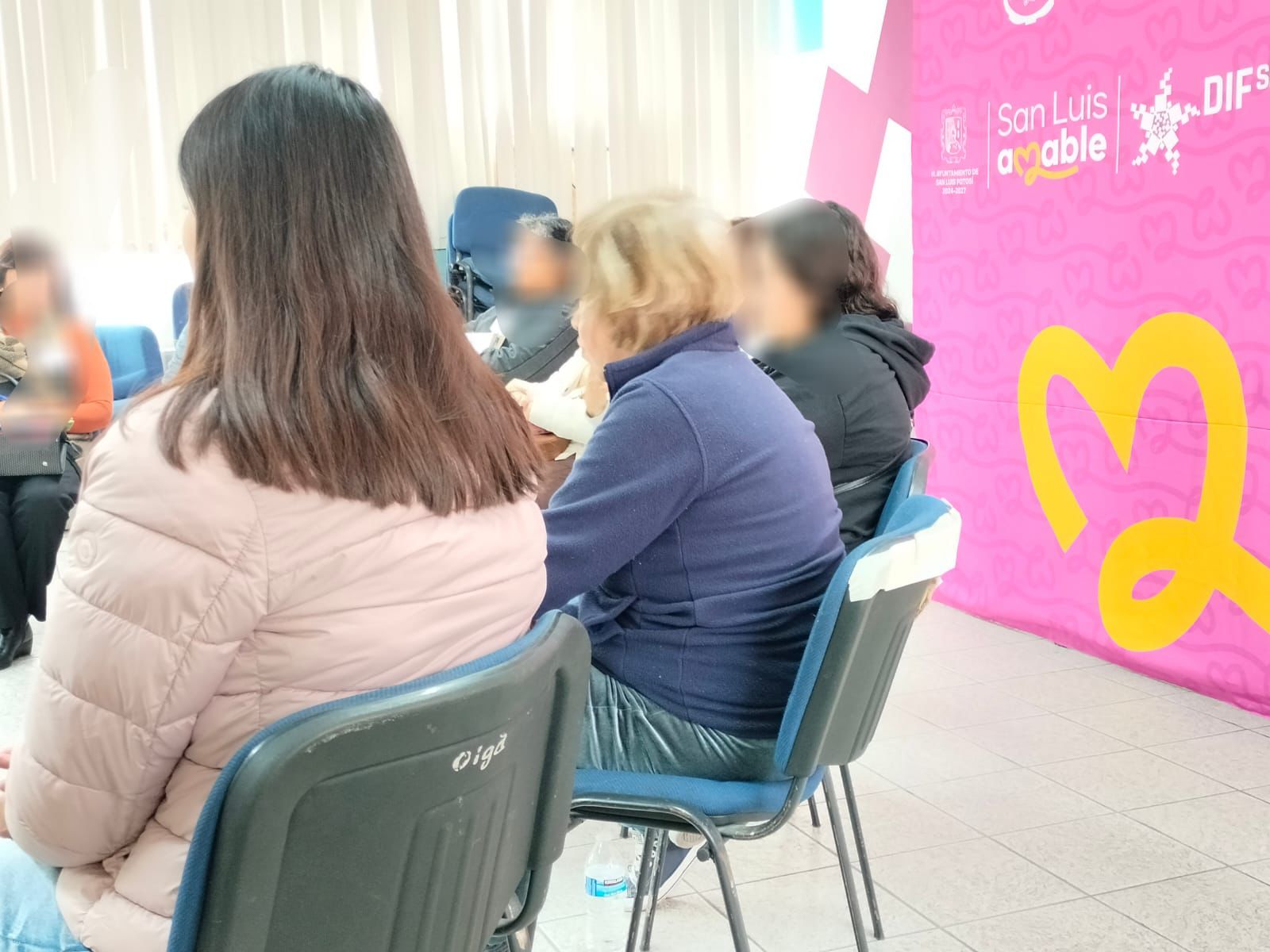 Inicia terapia grupal para el manejo de ansiedad y depresión en el DIF Municipal