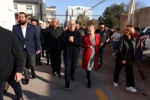 Vecinos de la Garita de Jalisco, agradecen nuevas pavimentaciones al Alcalde Galindo