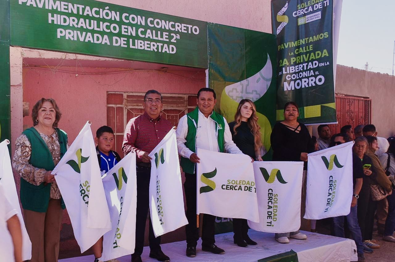 Juan Manuel Navarro avanza en el plan de pavimentación de todo soledad, al arrancar obra urbana en el morro