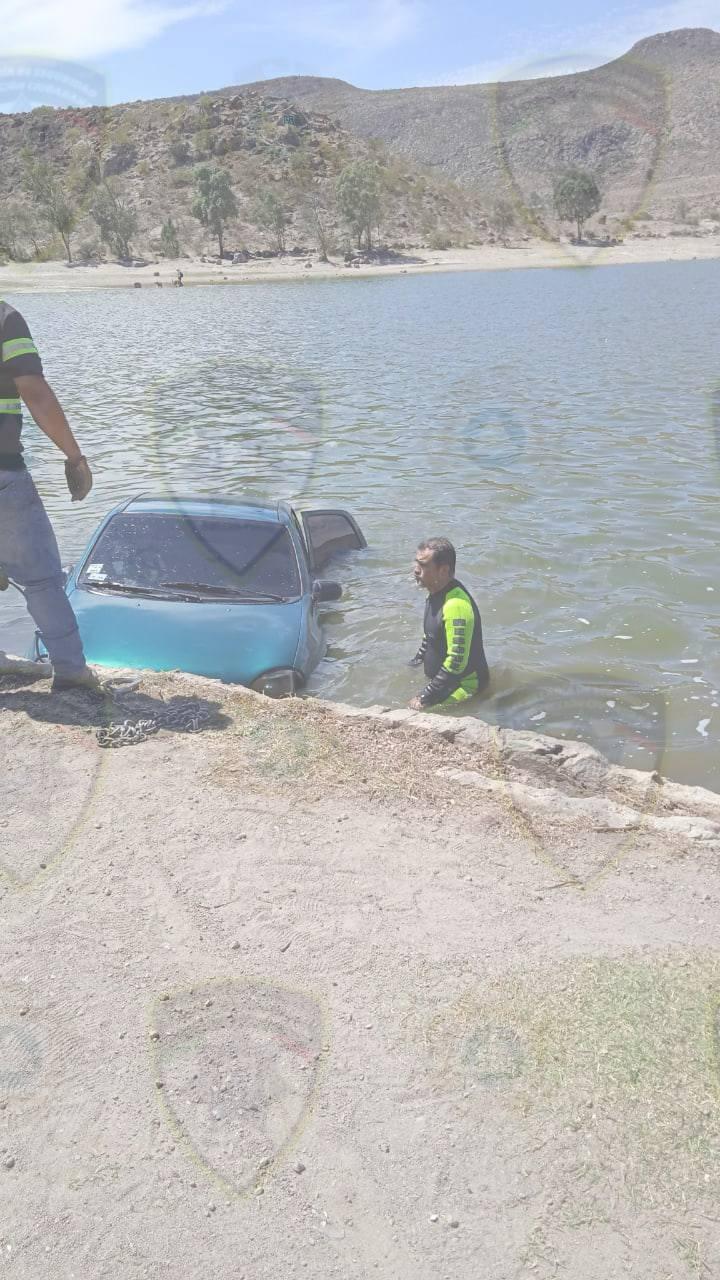 Atiende Policía Municipal accidente en Cañada del Lobo, no hay lesionados