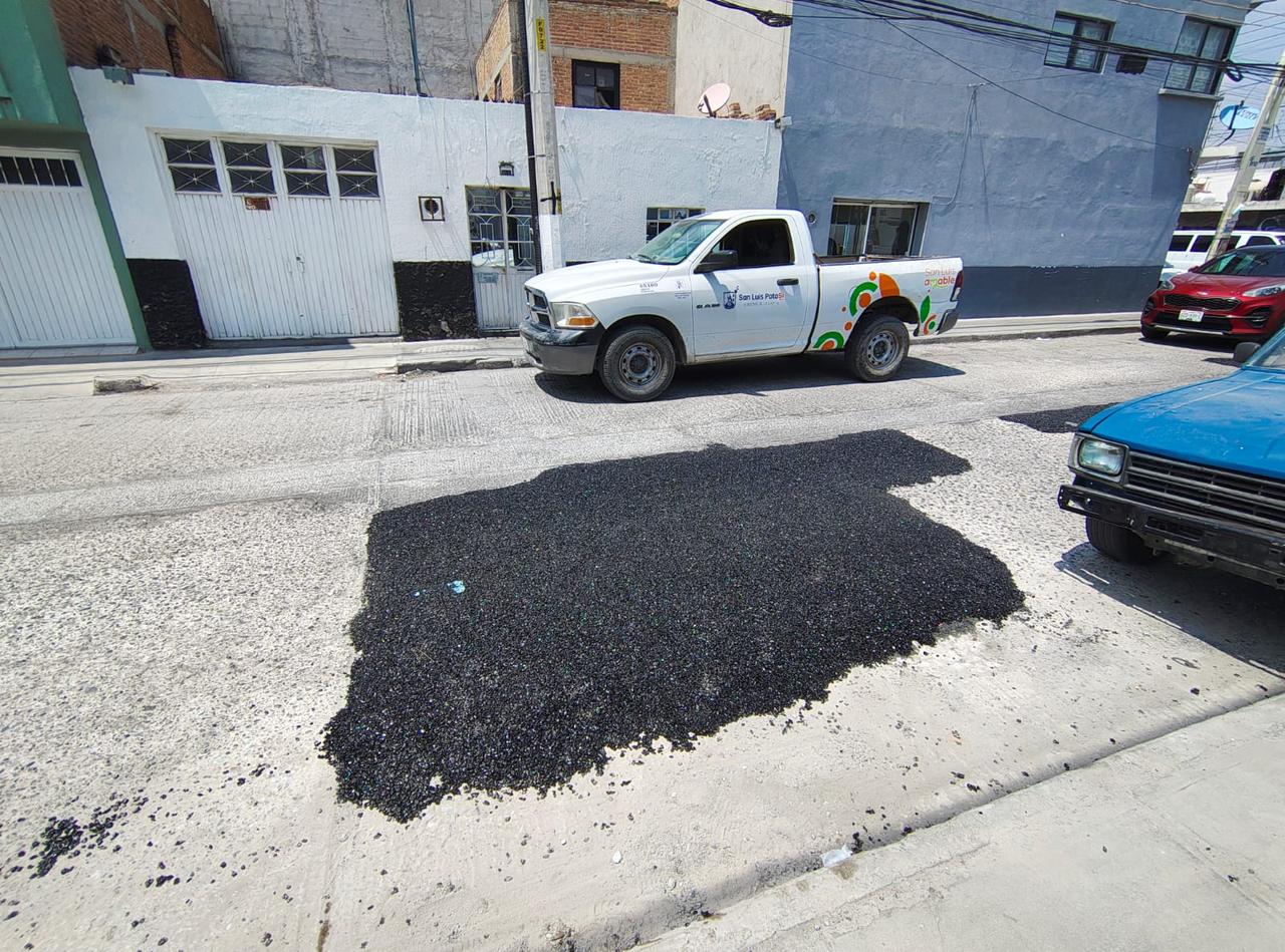 Gobierno de la Capital atiende baches en más de 300 colonias con apoyo de reportes ciudadanos