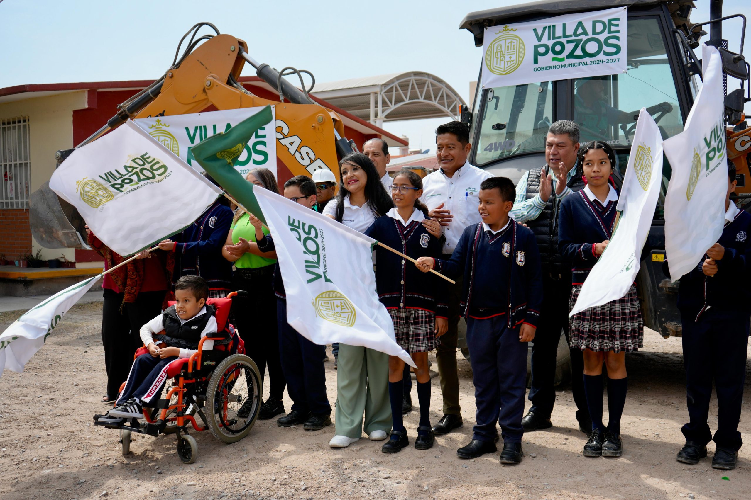 Más aulas didácticas para la educación en Villa de Pozos
