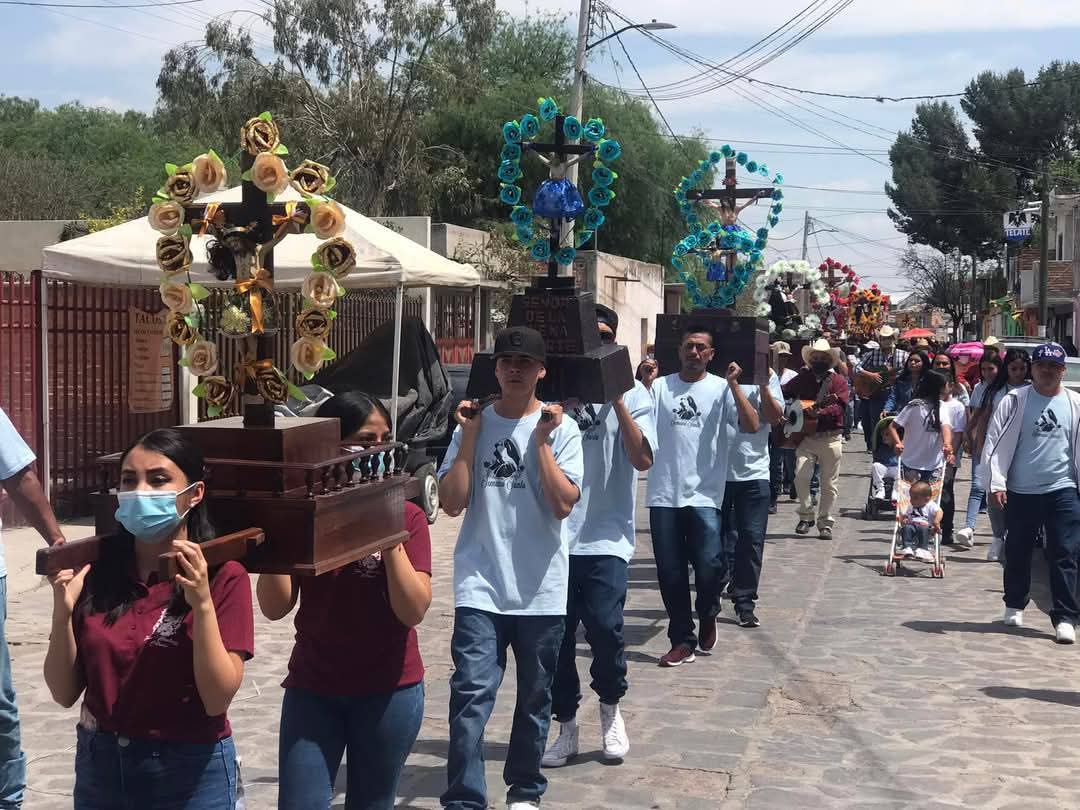 Villa de Pozos impulsa la preservación  la procesión de los cristos