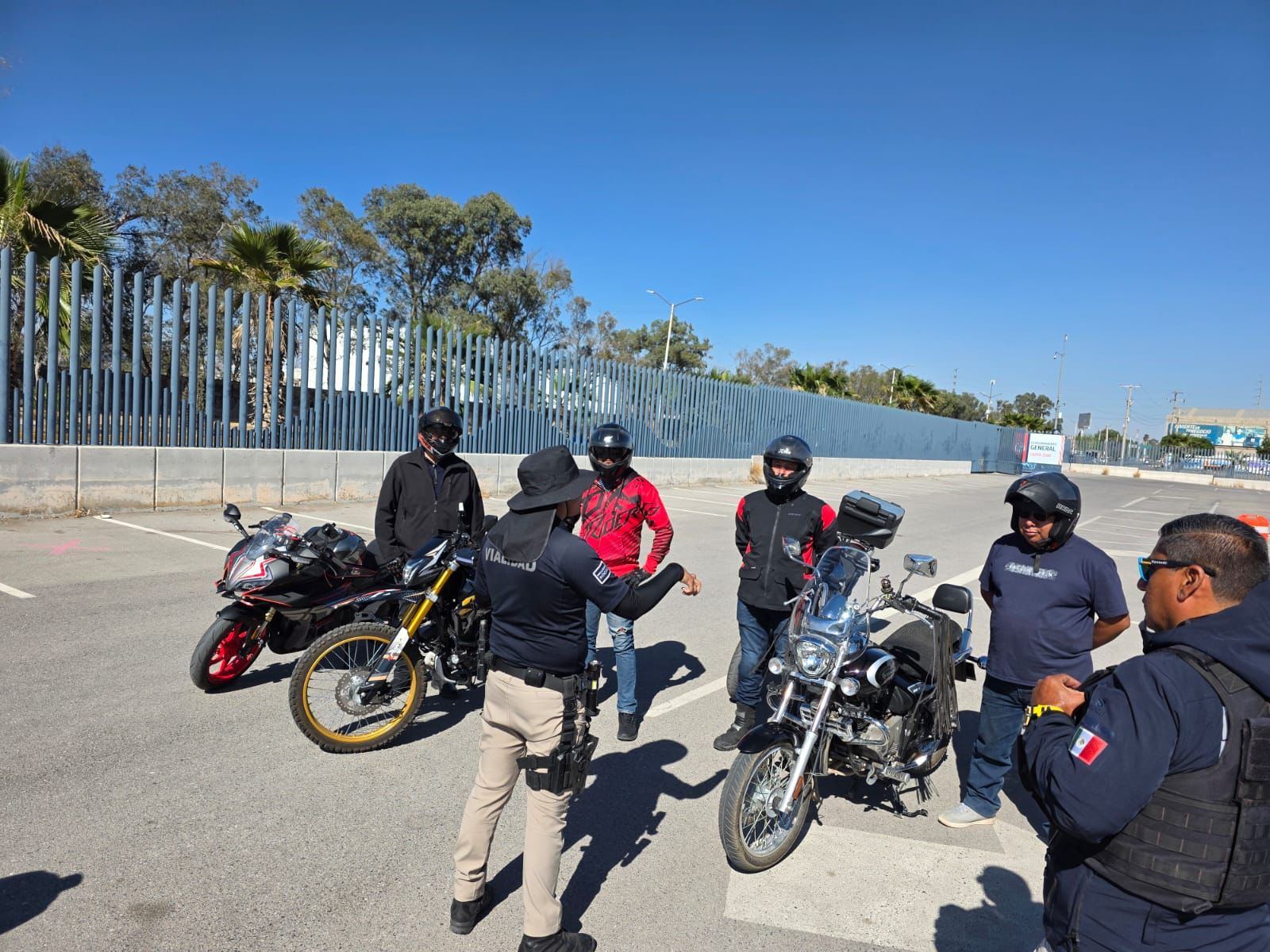 Policía Vial de la Capital abre segunda fecha de curso de conducción segura de motocicleta