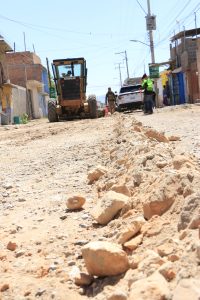 Después de más de 30 años de olvido, se moderniza calle Los Castillo en Pozos