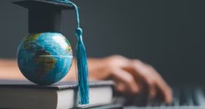 El fin del mito: Tener un título universitario ya no asegura empleo ni estabilidad