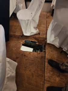 Empresario cae desde el segundo piso de un bar en la Fenahuap