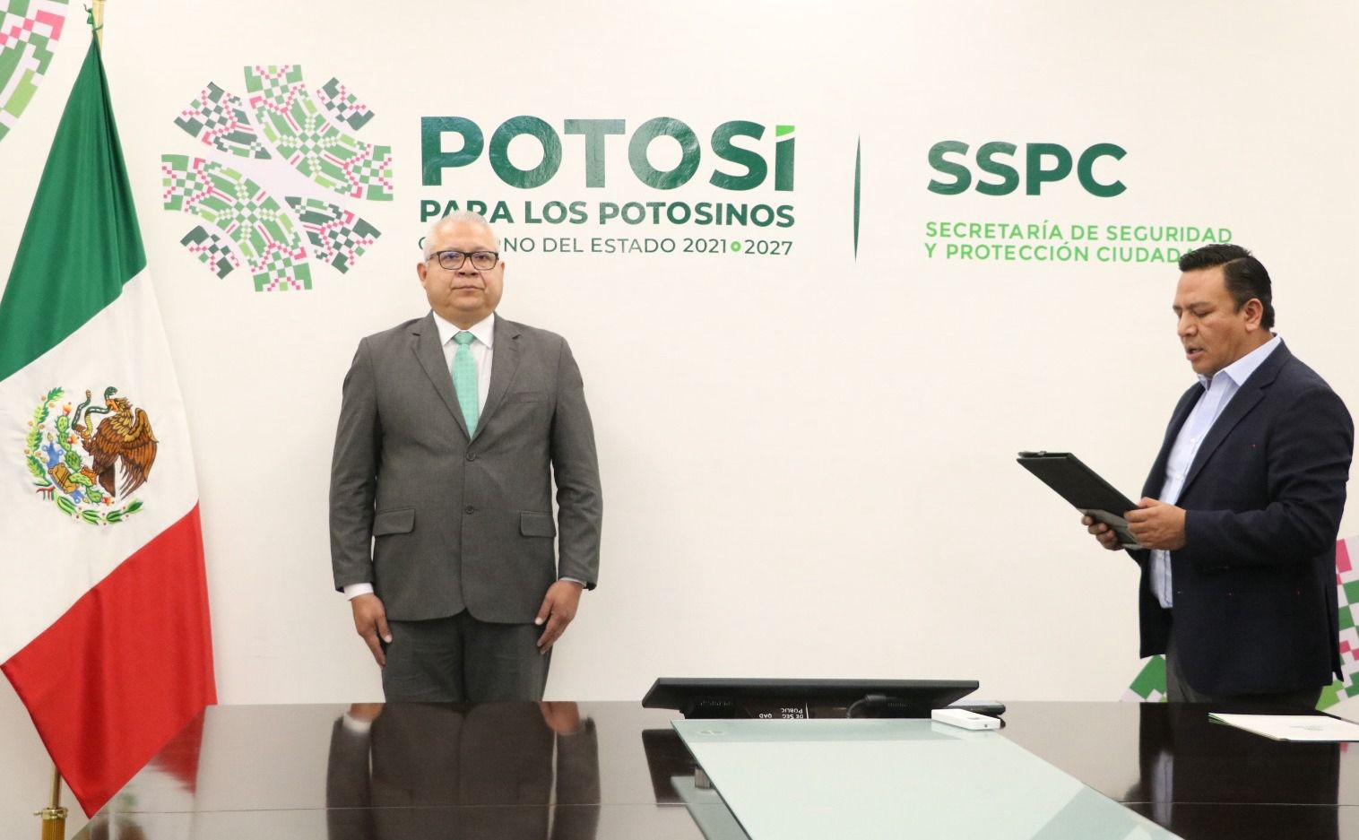 Jesús Juárez Hernández, toma protesta de ley como secretario de seguridad en el estado