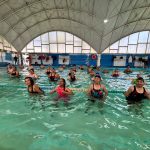 Aprende a nadar en la unidad López Portillo