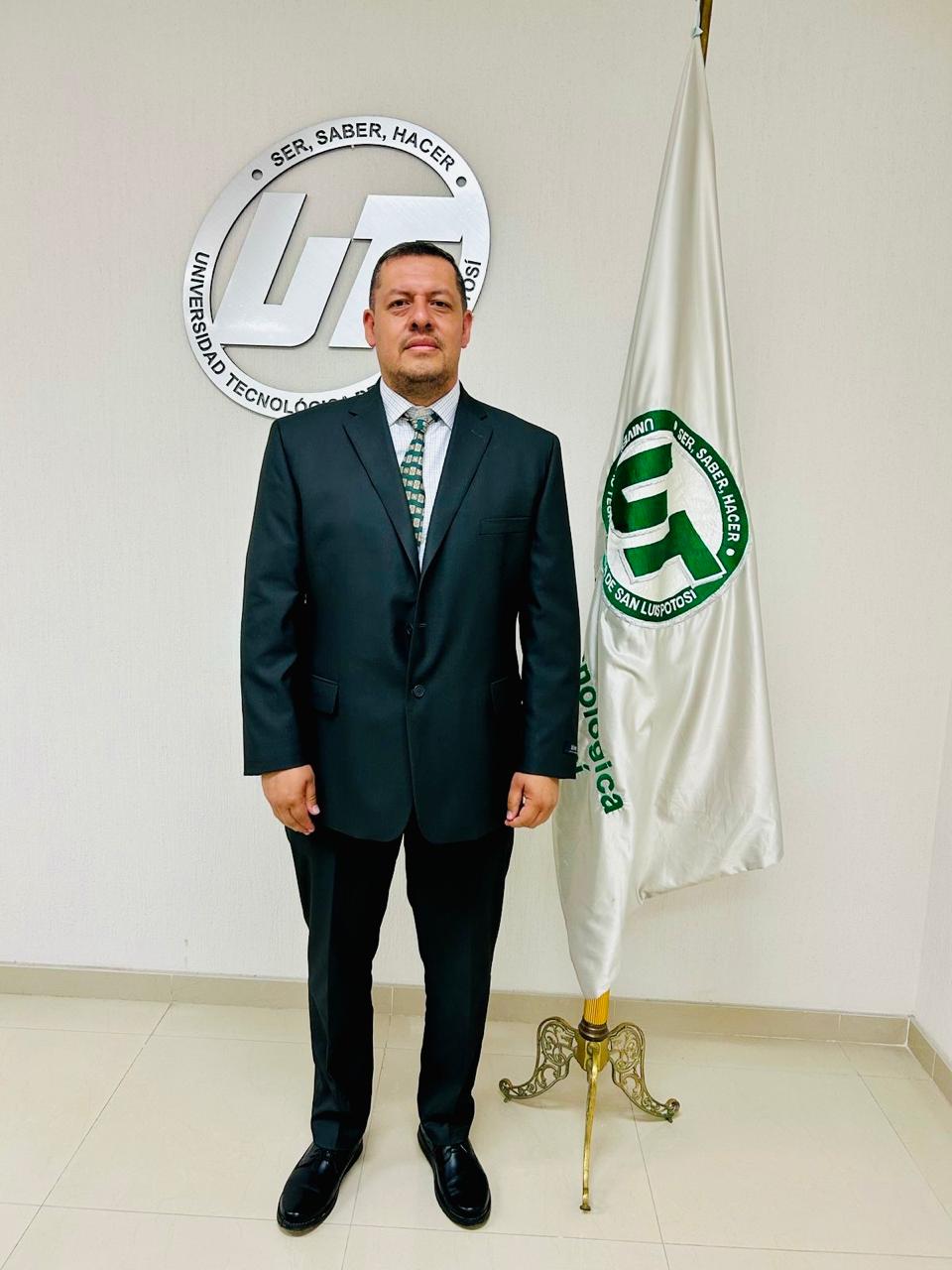 Iván Uriel Rodríguez Cardona asume rectoría de la UTSLP y destaca su modelo educativo práctico y vinculado con la industria