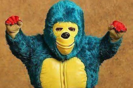 KeMonito cambia de identidad a “Don Changuito” tras perder disputa legal con el CMLL