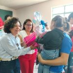 <strong></noscript>El DIF Municipal y Damas Voluntarias de CMIC entregaron más de 250 juguetes a niñas y niños en Terrero Sur en La Pila</strong>
