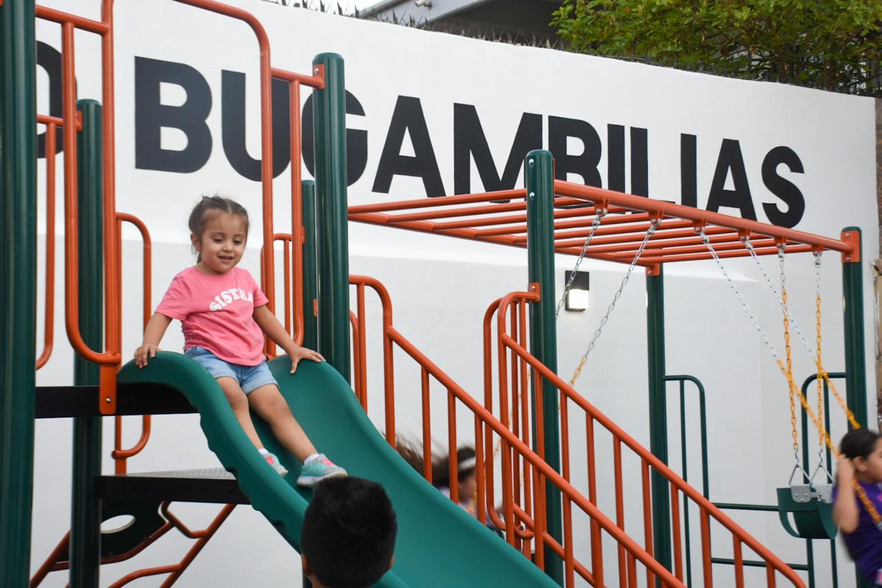 Alcalde Juan Manuel Navarro entrega moderno y atractivo parque urbano a familias del fraccionamiento Bugambilias