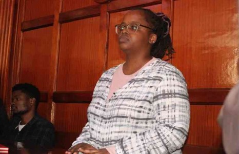 Detienen en Kenia a ciberactivista por protestar contra alza de impuestos