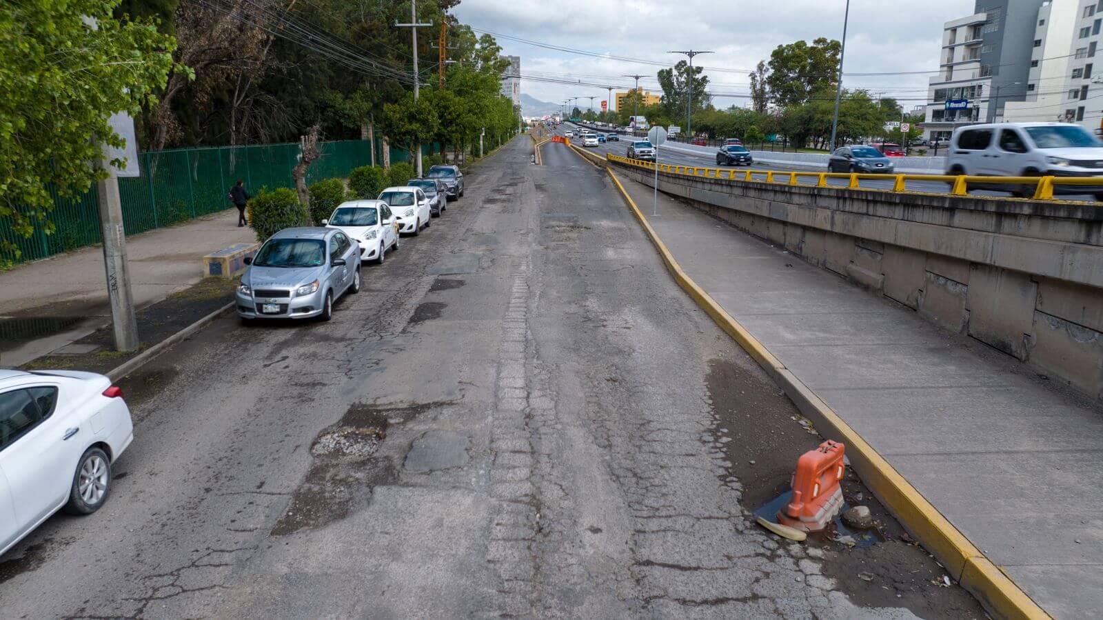 Alcalde Enrique Galindo arranca reconstrucción de la lateral sur de Salvador Nava