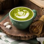 El boom del té matcha dispara su precio y supera la producción en Japón