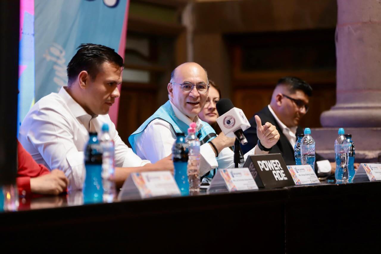 Impulsa Enrique Galindo el Medio Maratón gratuito más importante de México