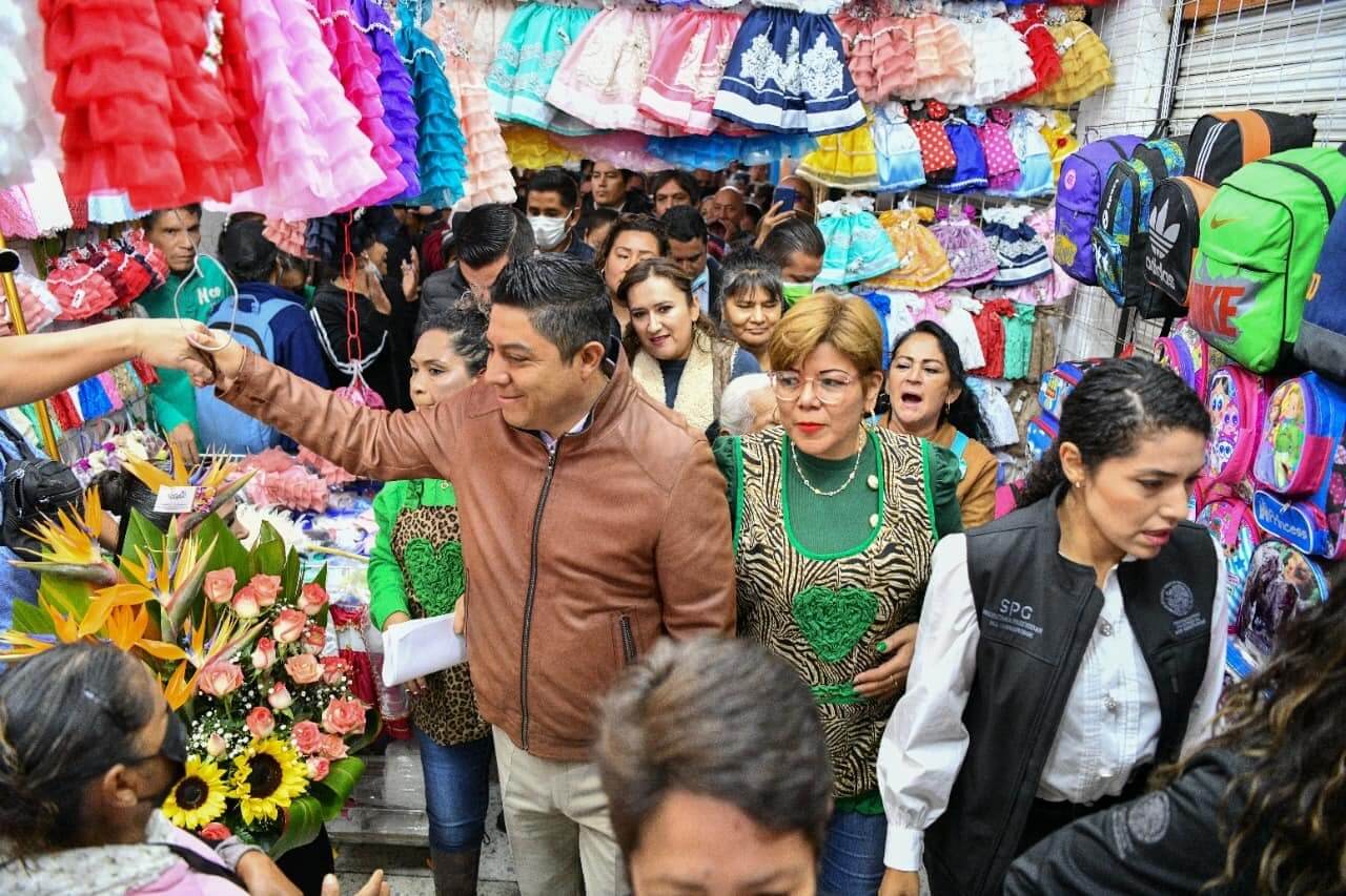 Crece comercio minorista en SLP con alza en ventas, empleo y sueldos