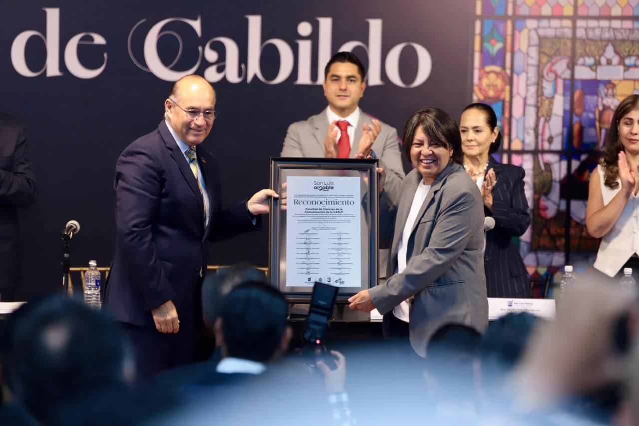 Cabildo de la Capital conmemora 40 Aniversario de la Facultad de Ciencias de la Comunicación de la UASLP