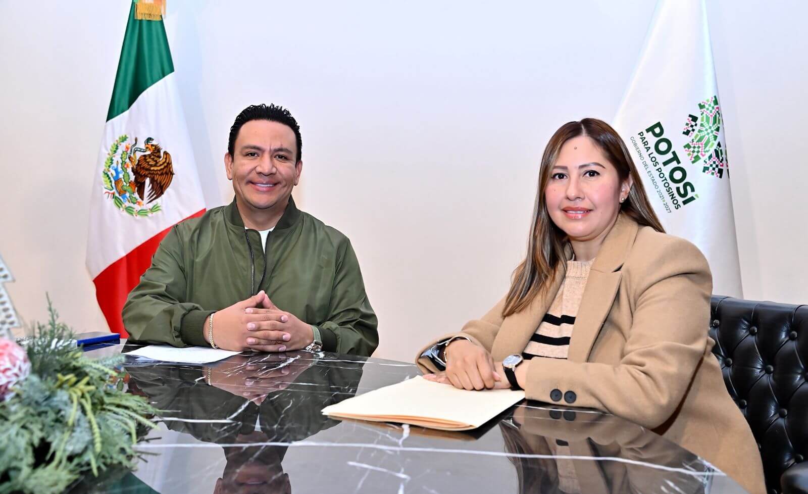 San Luis Potosí moderniza registro civil con CURP biométrica y digitalización
