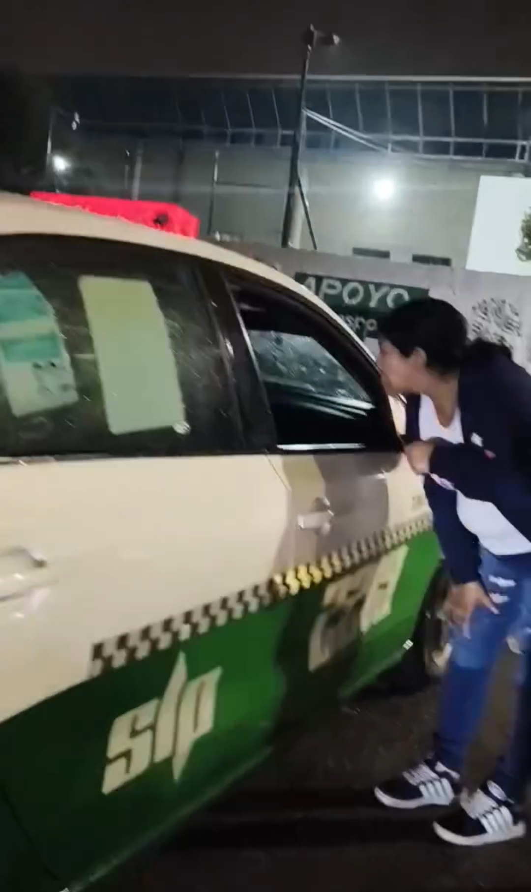 Denuncian abusos en cobros y servicio irregular de Taxis en la FENAPO