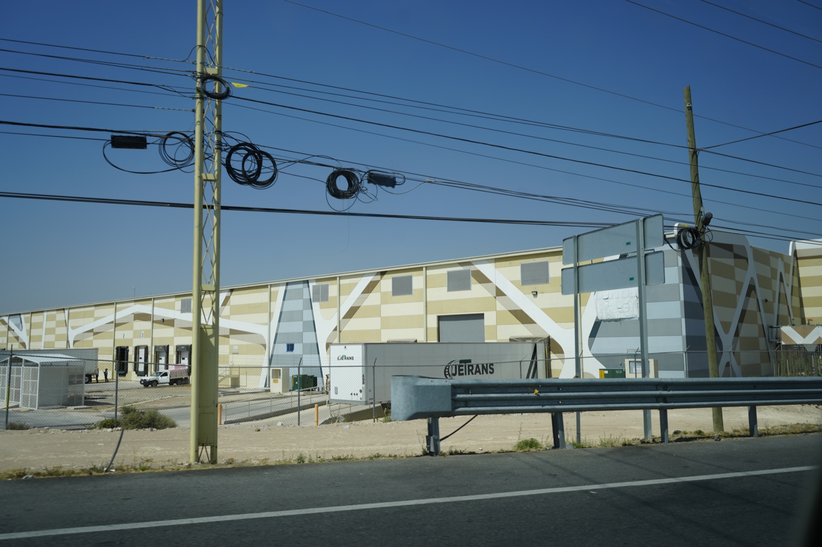 Villa de Pozos y UZZI fortalecen acciones para seguridad de trabajadores