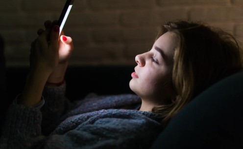 La luz nocturna, un riesgo oculto para el corazón