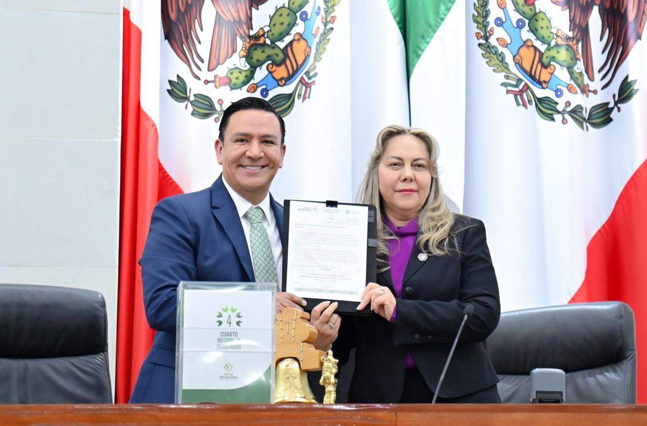 Gobierno estatal entrega cuarto informe de resultados al Congreso