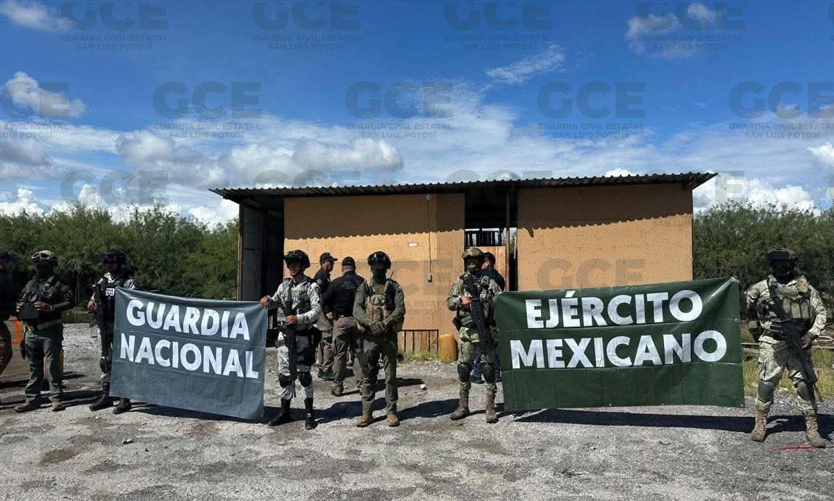 Golpe al huachicoleo en Matehuala: aseguran cinco predios y casi 4 mil litros de combustible ilegal
