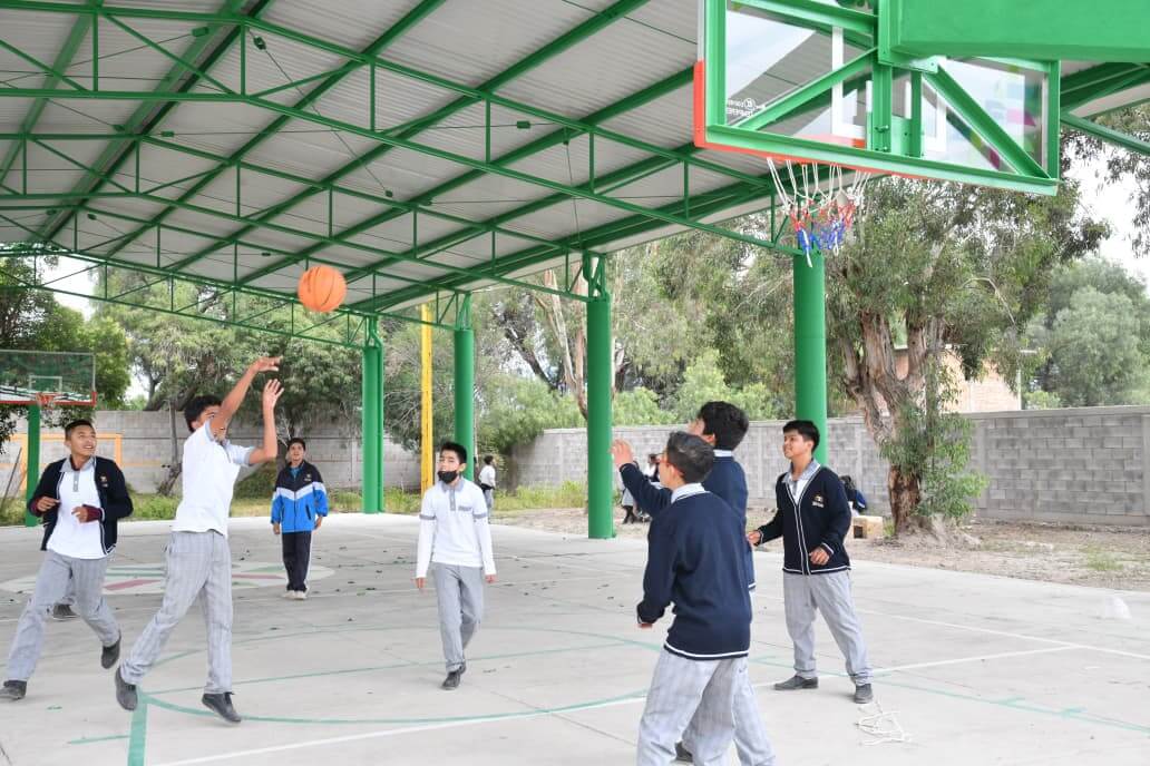 Se consolida más infraestructura educativa en Soledad: alcalde entrega techado en telesecundaria “Julián Carrillo”
