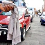 Arranca la regulación de franeleros en la capital potosina: ya van 100 registrados