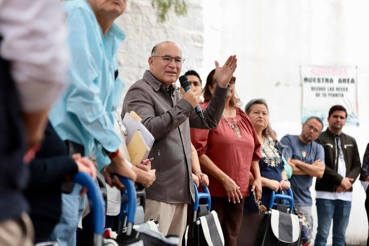 Alcalde Enrique Galindo lleva soluciones directas a las colonias   con el programa Capital al 100