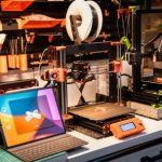 Cybercirujas: el movimiento argentino que revive la tecnología para luchar contra la basura electrónica