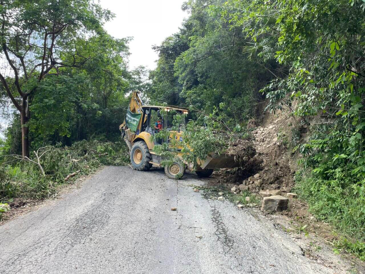 Gobierno estatal garantiza conectividad en la Huasteca