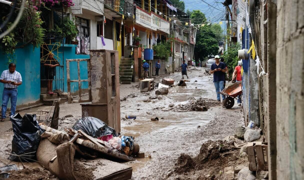 Gobierno estatal y federación liberan caminos potosinos
