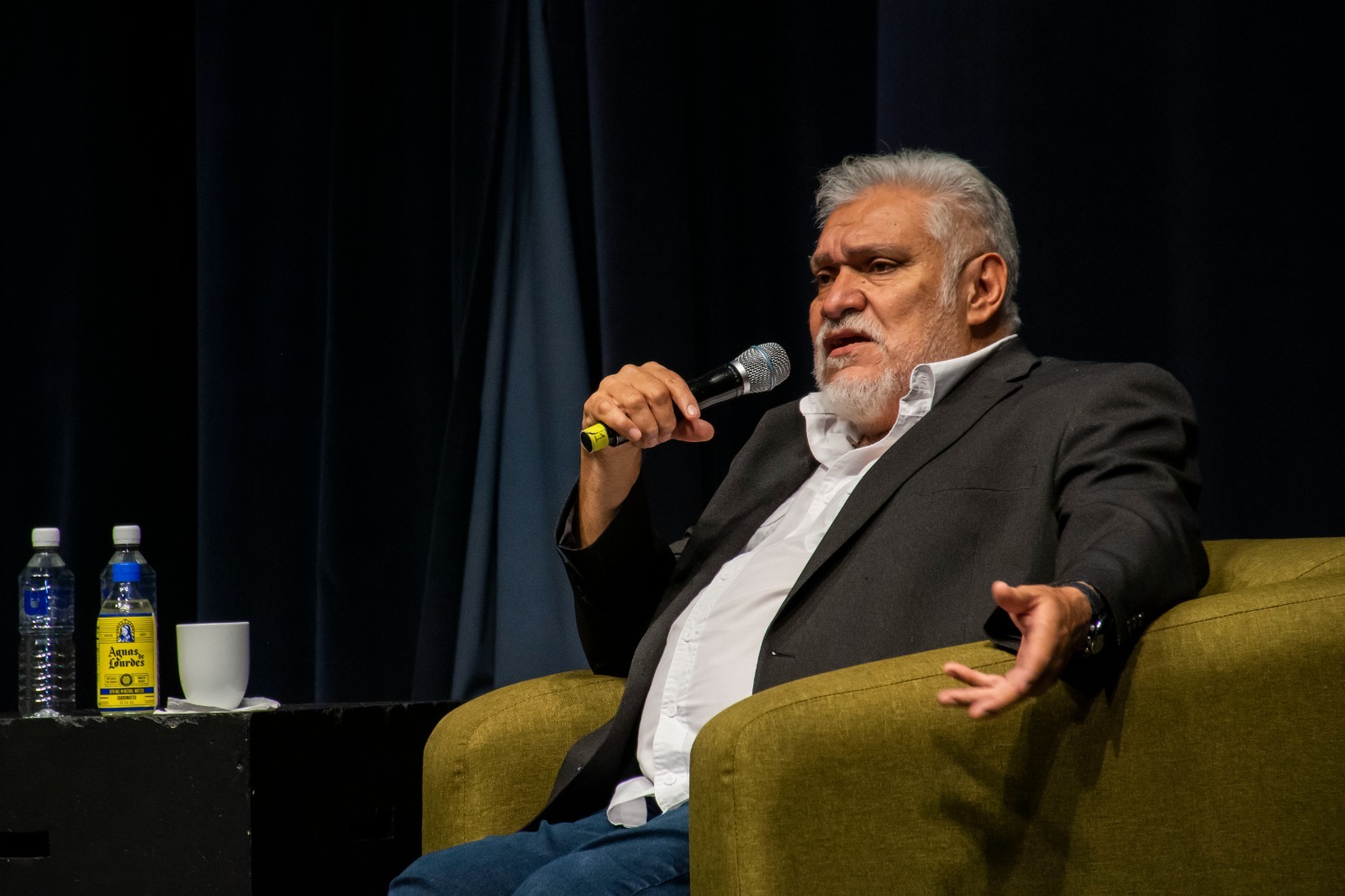 Joaquín Cosío, voz y rostro del cine mexicano, inspira a nuevas generaciones en el 8º. Festival de Cine UASLP