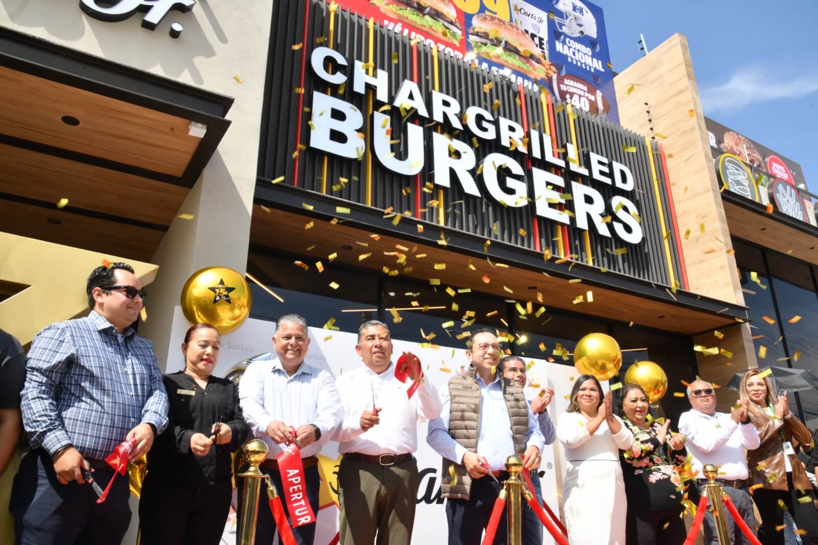 Juan Manuel Navarro destaca la confianza empresarial en Soledad, al inaugurar nueva Carl`S Jr