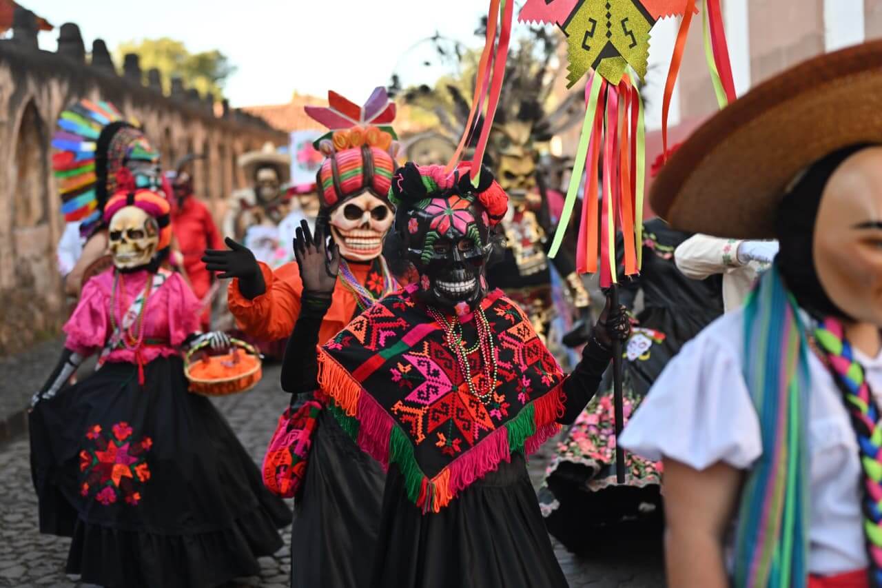 Pátzcuaro vibra con el Xantolo: música, color y tradición