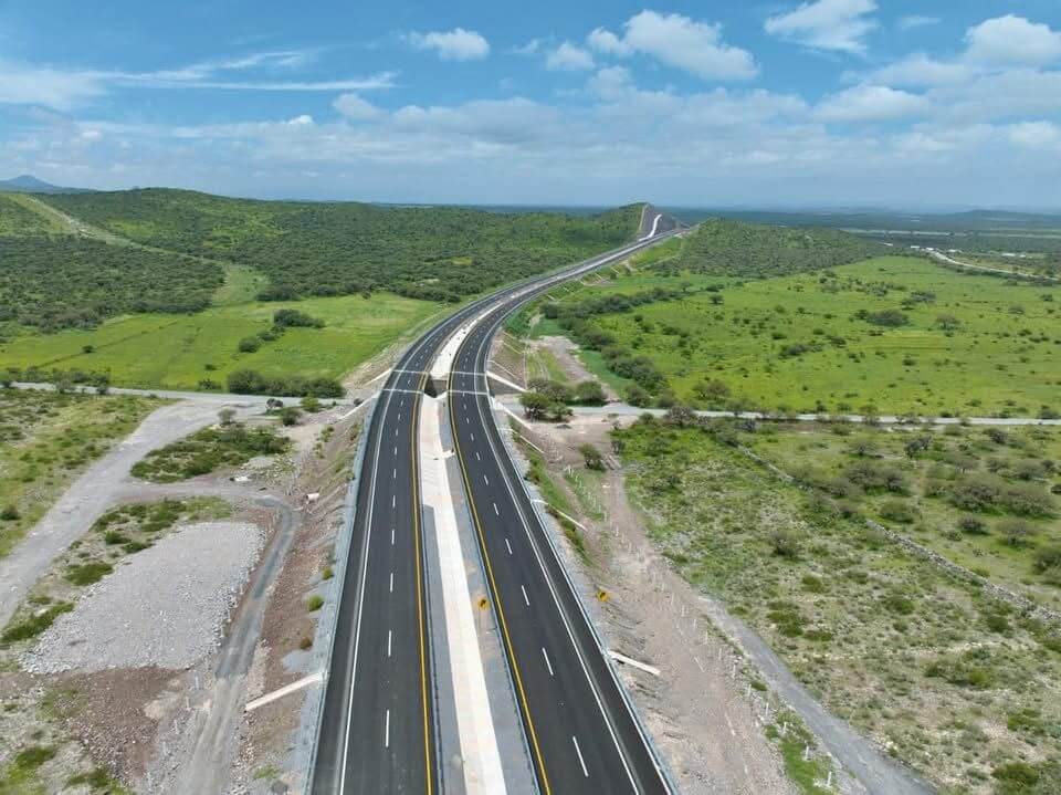 Se acabará tráfico de la 57: Ricardo Gallardo anuncia nueva autopista a Querétaro